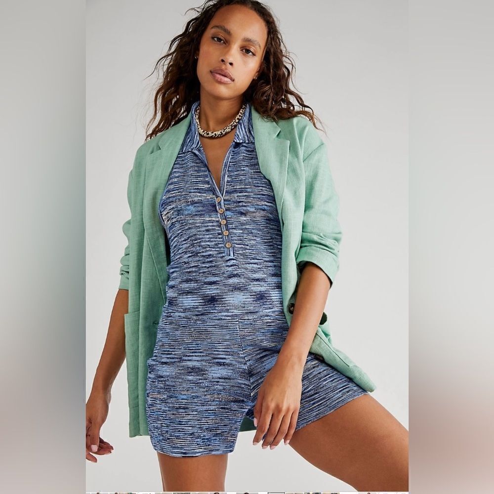 Free People Summer Nights blue Romper Size L
NWT retail $148